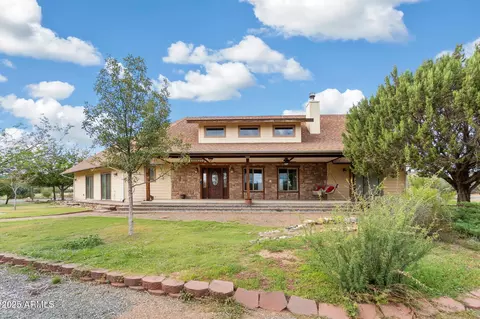 14420 E Jagged Tooth Trl, Mayer, AZ 86333