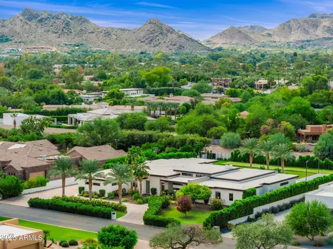 9148 N 66th Pl, Paradise Valley, AZ 85253