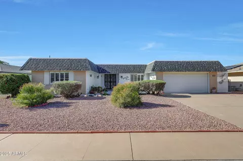 9413 W Raintree Dr, Sun City, AZ 85351