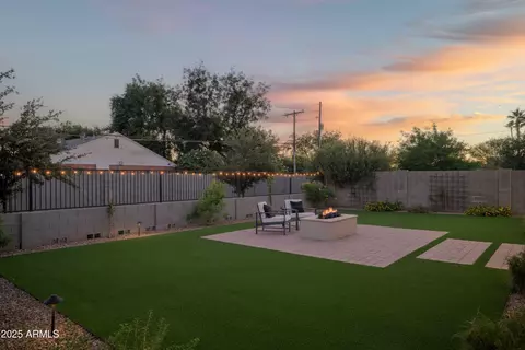4007 E Campus Dr, Phoenix, AZ 85018 photo 25