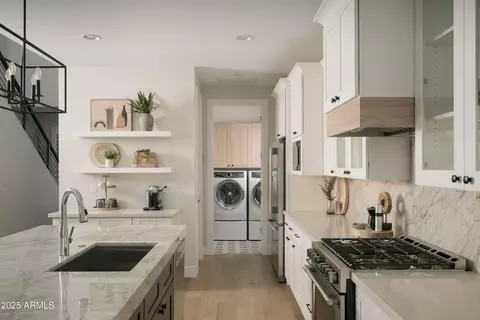 4007 E Campus Dr, Phoenix, AZ 85018 photo 8