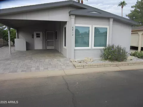 6412 S Oakmont Dr, Chandler, AZ 85249
