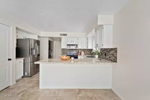 861 W Shellfish Dr, Gilbert, AZ 85233 photo 7