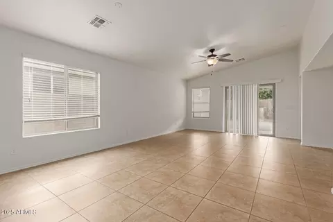 Living - 2215 Everglade Ln, Gilbert, AZ 85298 photo 1 of 5
