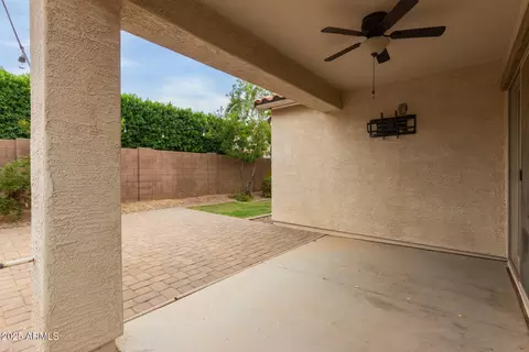 Exterior - 2215 Everglade Ln, Gilbert, AZ 85298 photo 5 of 10