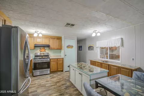 7449 E Balsam Cir, Mesa, AZ 85208 photo 11