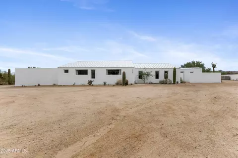 Exterior - 7420 E Mallory St, Mesa, AZ 85207 photo 1 of 10