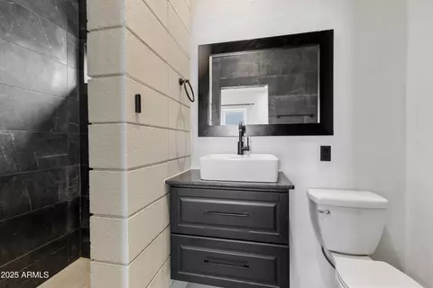 Bath - 7420 E Mallory St, Mesa, AZ 85207 photo 5 of 5