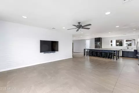 Living - 7420 E Mallory St, Mesa, AZ 85207 photo 1 of 3