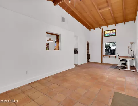 Other - 1022 E Keim Dr, Phoenix, AZ 85014 photo 1 of 8
