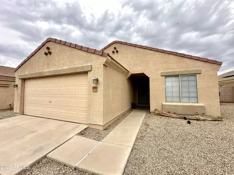 15996 W Larkspur Dr, Goodyear, AZ 85338