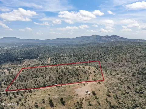 002 Blue Sky Dr #1C, Peeples Valley, AZ 86332