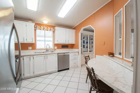 5735 E Mcdowell Rd #433, Mesa, AZ 85215 photo 9