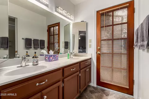 Bath - 1816 Enrose St, Mesa, AZ 85203 photo 1 of 3