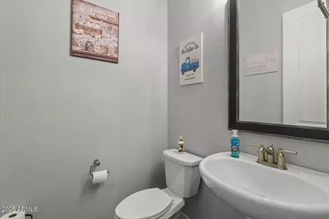 Bath - 4296 E Skousen St, Gilbert, AZ 85295 photo 5 of 5