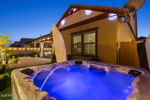 Exterior - 4296 E Skousen St, Gilbert, AZ 85295 photo 4 of 13