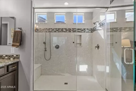Bath - 4296 E Skousen St, Gilbert, AZ 85295 photo 2 of 5