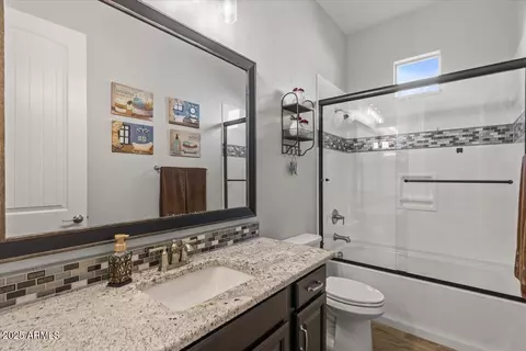 Bath - 4296 E Skousen St, Gilbert, AZ 85295 photo 4 of 5