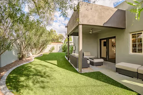 Exterior - 4526 E Heatherbrae Dr, Phoenix, AZ 85018 photo 4 of 6