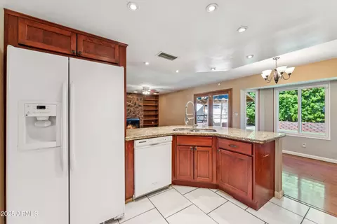 5032 E Dallas St, Mesa, AZ 85205 photo 14