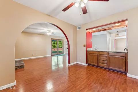 5032 E Dallas St, Mesa, AZ 85205 photo 9