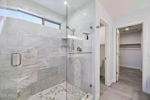 Bath - 5050 E Roberta Dr, Cave Creek, AZ 85331 photo 2 of 6