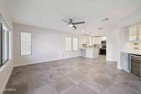 Living - 5050 E Roberta Dr, Cave Creek, AZ 85331 photo 2 of 3