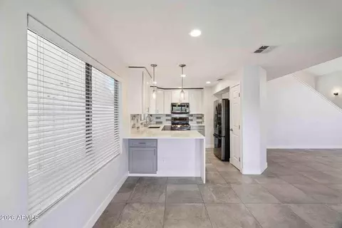 Kitchen - 5050 E Roberta Dr, Cave Creek, AZ 85331 photo 1 of 4