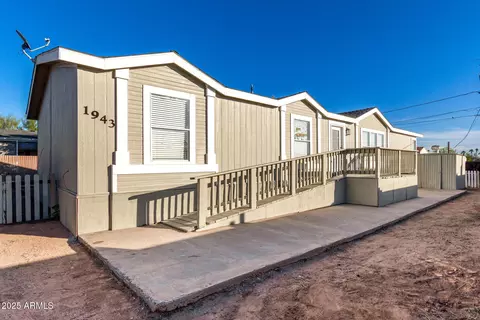 1943 N Main Dr, Apache Junction, AZ 85120