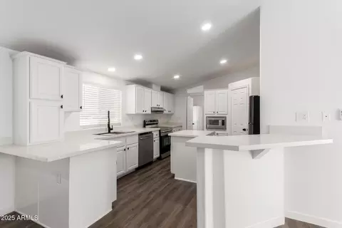 1943 N Main Dr, Apache Junction, AZ 85120 photo 10