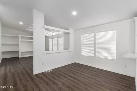 1943 N Main Dr, Apache Junction, AZ 85120 photo 5