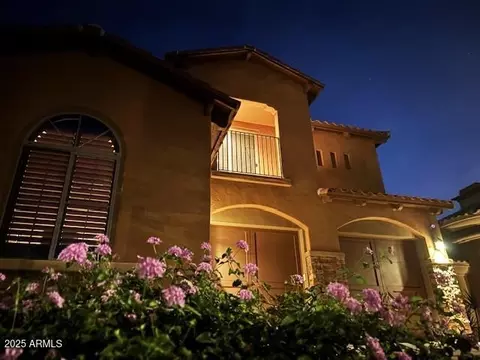 3981 E Navigator Ln, Phoenix, AZ 85050