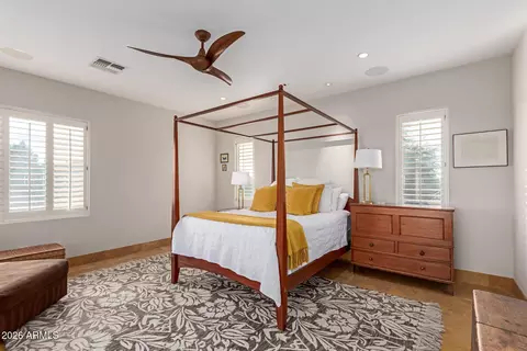 Bedroom - 3981 E Navigator Ln, Phoenix, AZ 85050 photo 1 of 11