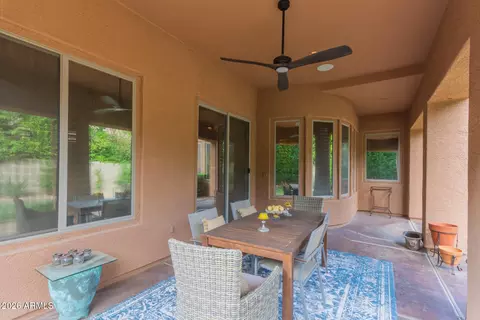 Exterior - 3981 E Navigator Ln, Phoenix, AZ 85050 photo 4 of 13