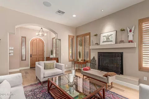 Living - 3981 E Navigator Ln, Phoenix, AZ 85050 photo 3 of 6