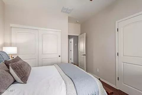 Bedroom - 3981 E Navigator Ln, Phoenix, AZ 85050 photo 9 of 11