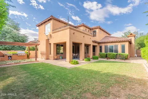 Exterior - 3981 E Navigator Ln, Phoenix, AZ 85050 photo 7 of 13