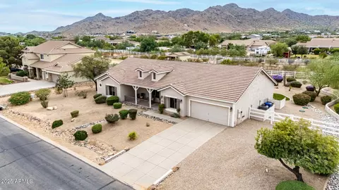 9425 W Golddust Dr, Queen Creek, AZ 85142