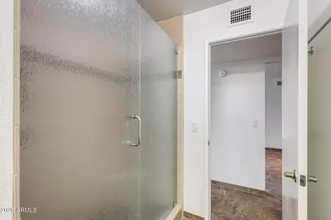 Bath - 6504 S Cole Dr, Tempe, AZ 85283 photo 4 of 5