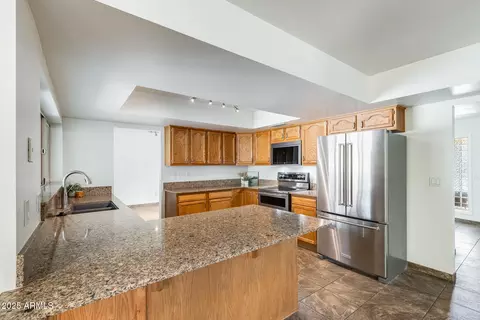 Kitchen - 6504 S Cole Dr, Tempe, AZ 85283 photo 2 of 5