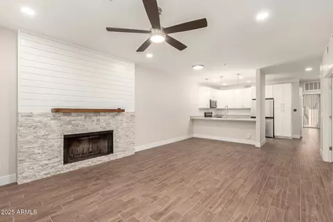 7700 E Gainey Ranch Rd #102, Scottsdale, AZ 85258
