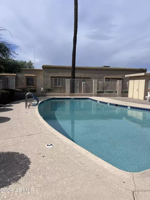 Exterior - 1343 E Pierson St, Phoenix, AZ 85014 photo 3 of 7