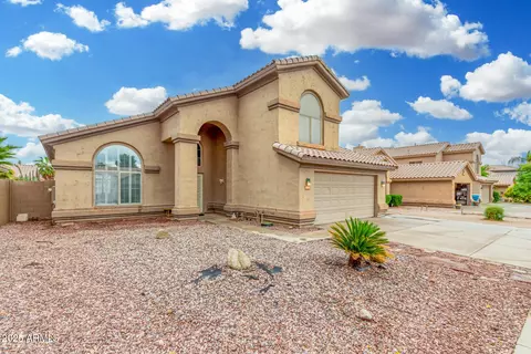 4616 E Summerhaven Dr, Phoenix, AZ 85044