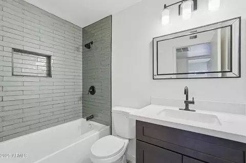 Bath - 4364 E Cherokee St, Phoenix, AZ 85044 photo 1 of 4