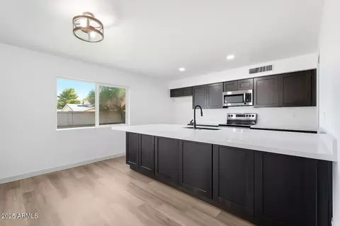 Kitchen - 4364 E Cherokee St, Phoenix, AZ 85044 photo 1 of 3