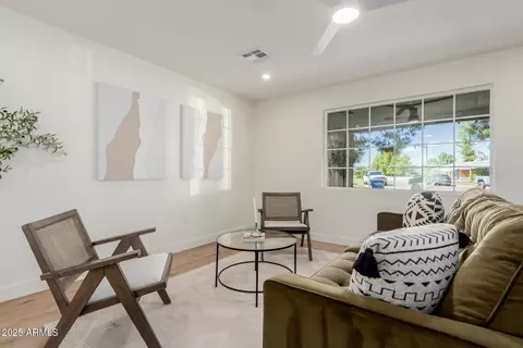 119 E Linda Ln, Gilbert, AZ 85234 photo 6