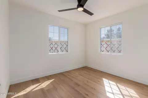 119 E Linda Ln, Gilbert, AZ 85234 photo 21