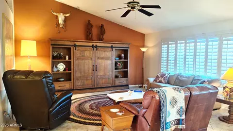 Living - 8041 E Meseto Ave, Mesa, AZ 85209 photo 3 of 4