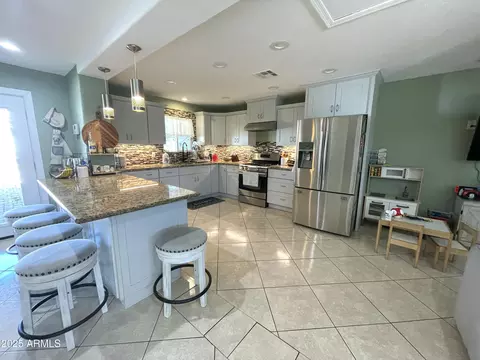 Kitchen - 1245 N Oakleaf Dr, Phoenix, AZ 85008 photo 1 of 5