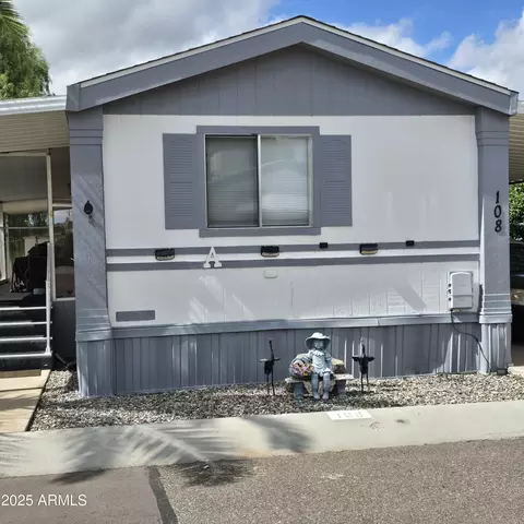 6942 W Olive Ave #108, Peoria, AZ 85345